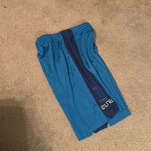 Nike elite shorts boys